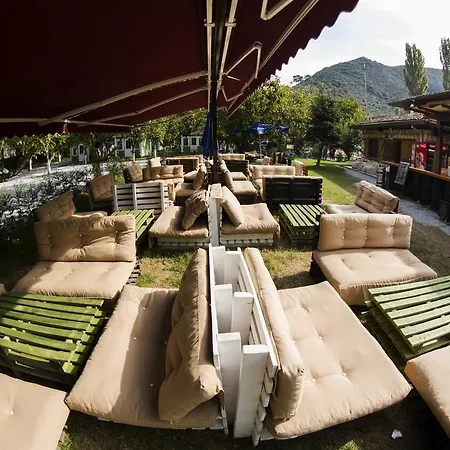 Varil-barrel Camping Holiday park *