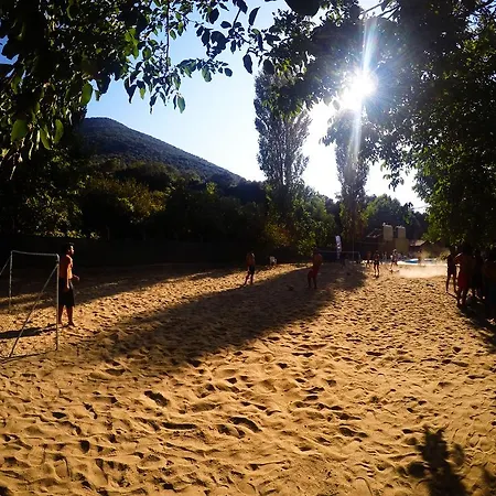Varil-barrel Camping Holiday park *