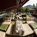 Varil-barrel Camping Village de vacances *
